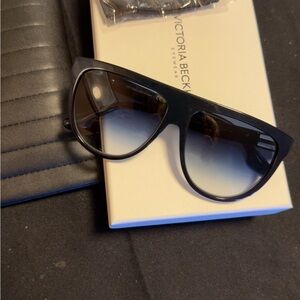 Victoria Beckham Black Sunglasses with Gradient Lenses